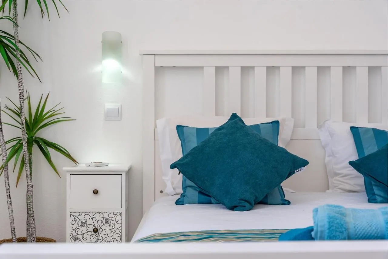 Apartment Feliz 카르보에이루 0*,